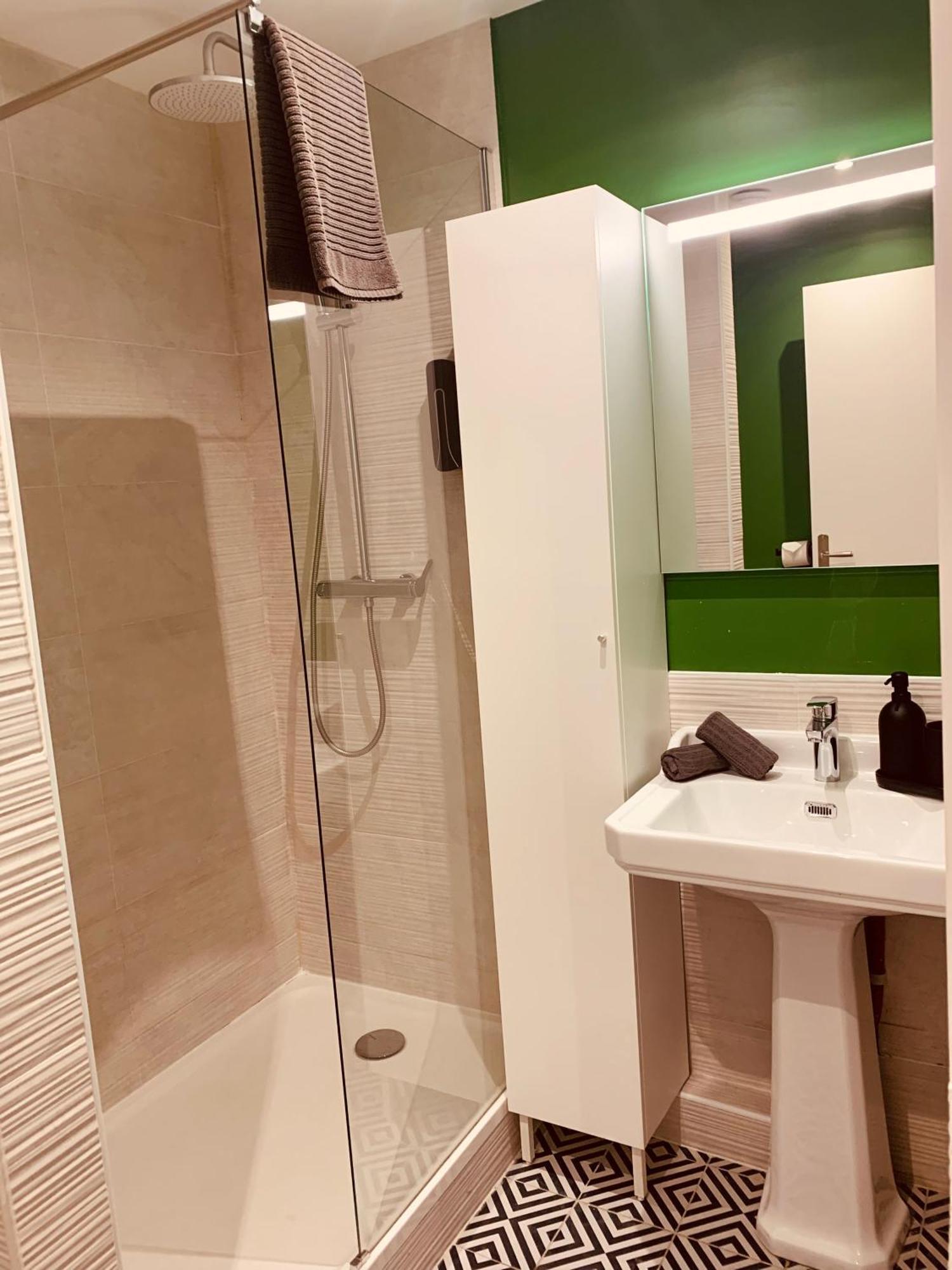 Appart'Hotel La Parisienne Montreuil  Extérieur photo