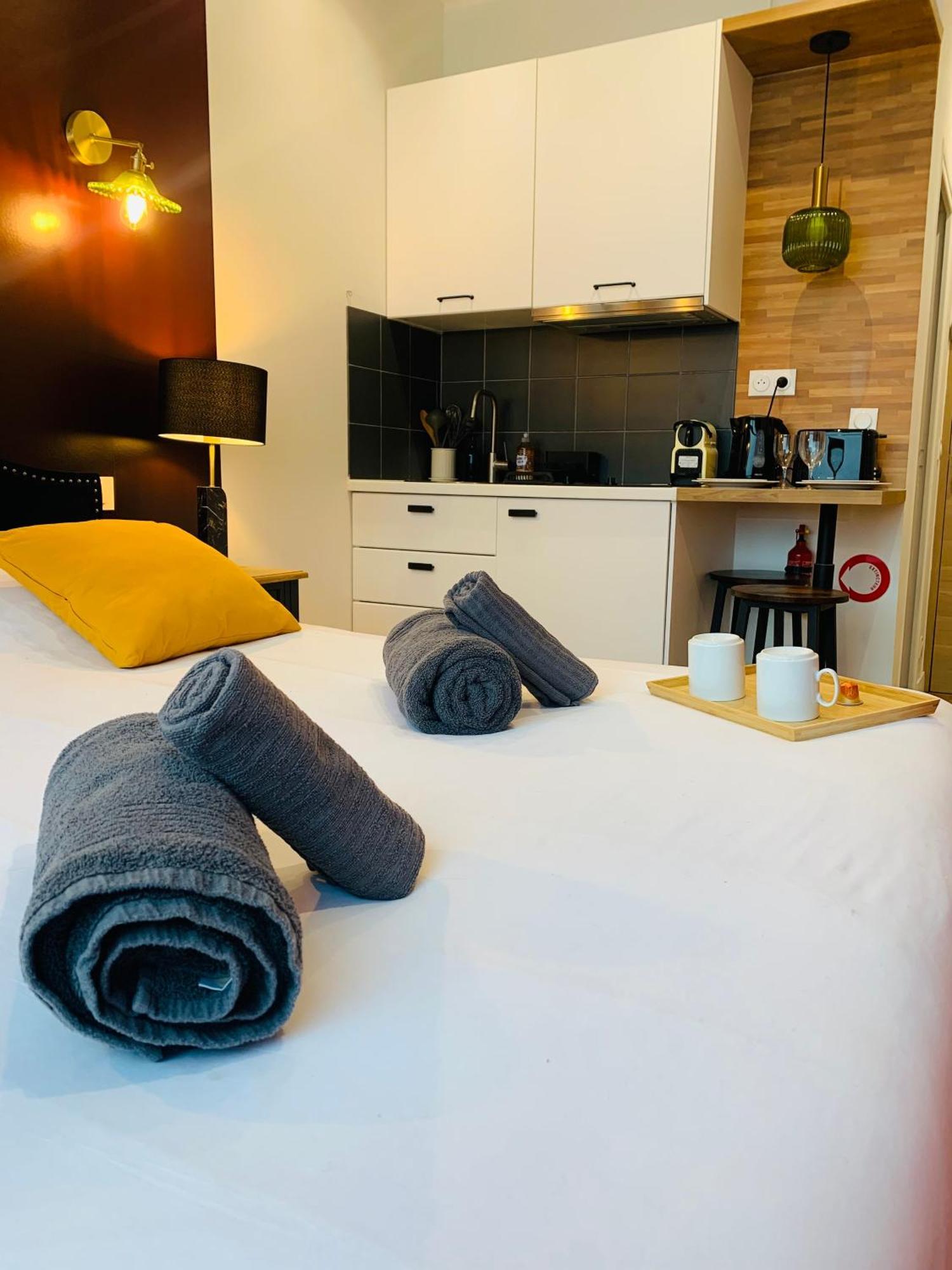 Appart'Hotel La Parisienne Montreuil  Extérieur photo